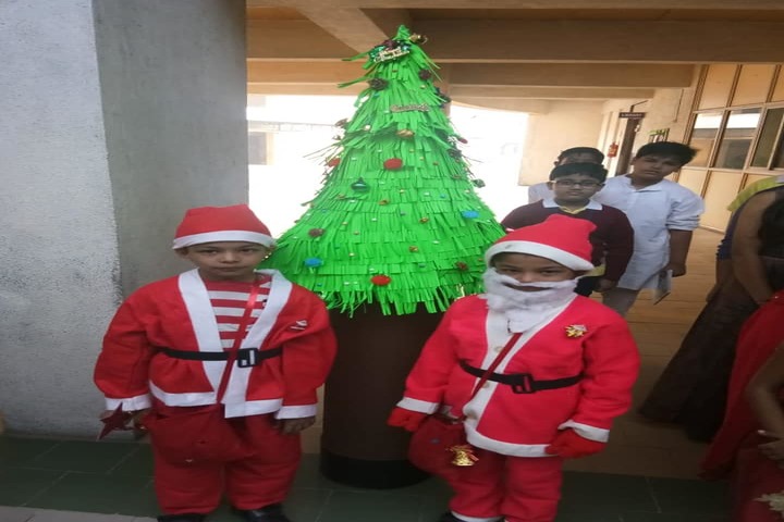 Shree Jain Yuvak Mandal English Medium School-Christmas Celebrations