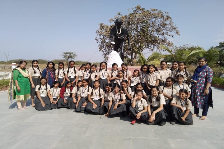 Shree Jain Yuvak Mandal English Medium School-Trips