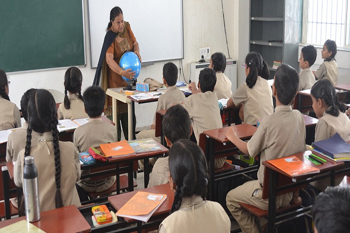 Shree Krishna International School-Classroom