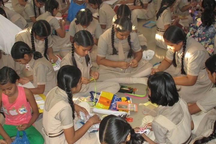 Shree Krishna International School-Art and Craft