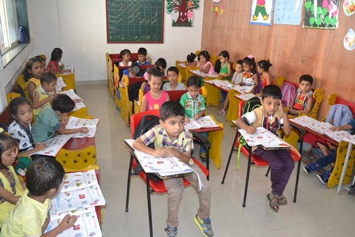 Shree Krishna International School-Kids Classroom