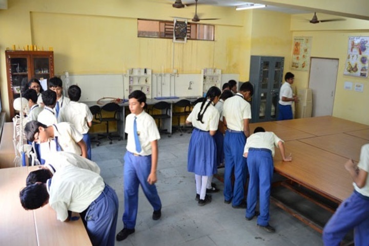 Shree Narayana Central School-Lab