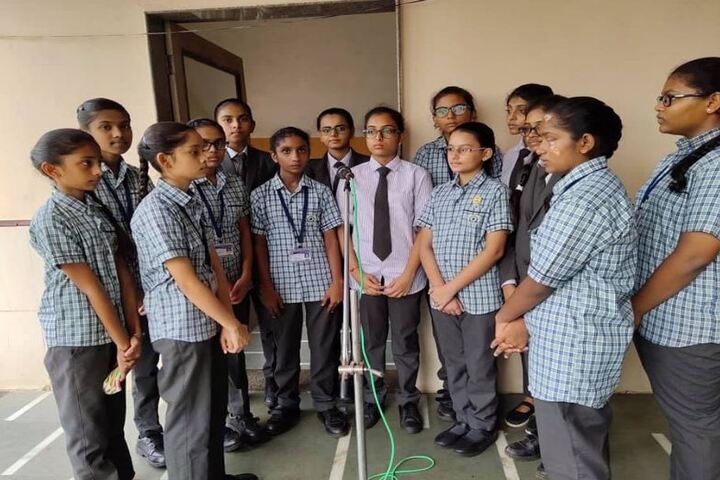 Shree Radhagovind Vidyamandir-Singing