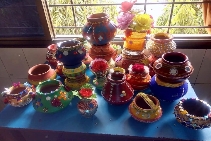 Shree Swaminarayan Goodwill School-Art And Craft