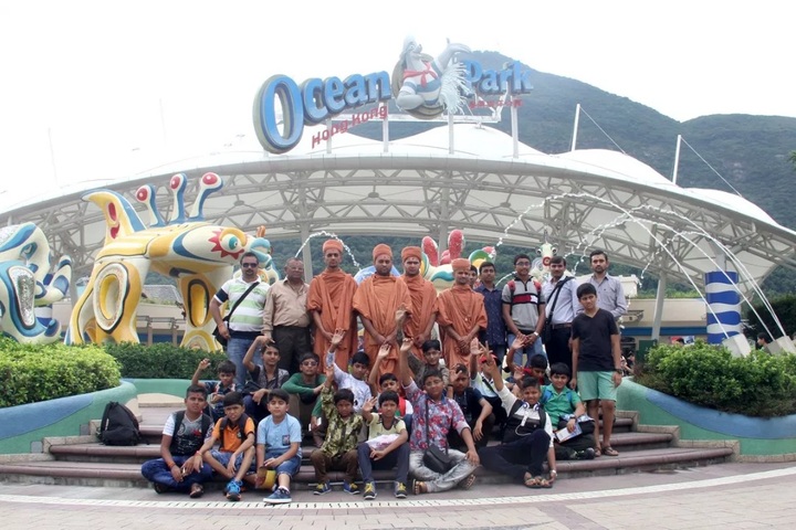 Shree Swaminarayan Gurukul Gyanbag International School-School Trip