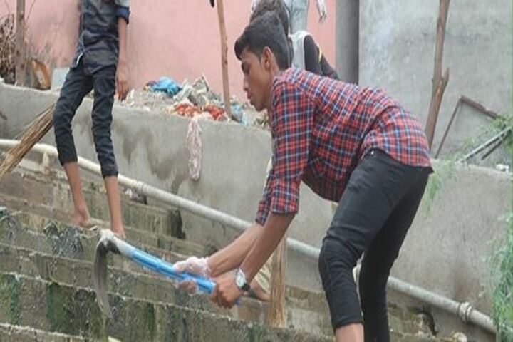 Shree Swaminarayan Gurukul International School-Swachh Bharat Abhiyan