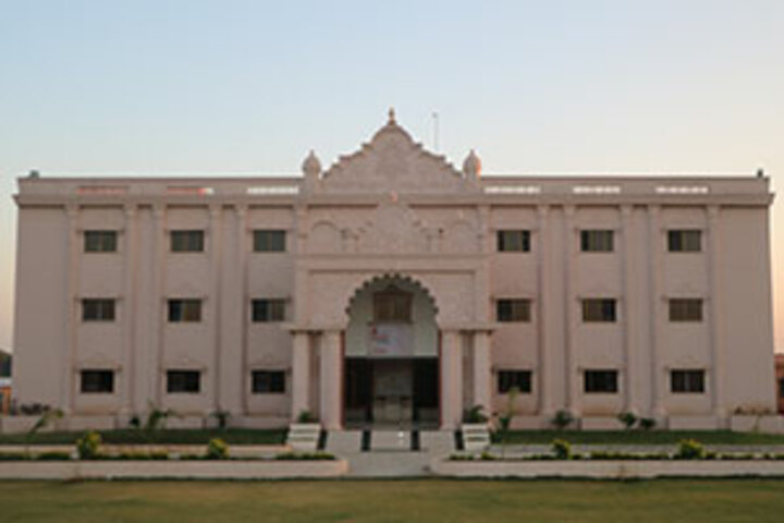 Shree Swaminarayan Gurukul International School-Campus View