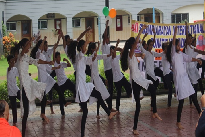 Shree Swaminarayan International Gunatit Vidyadham-Dancing Activity