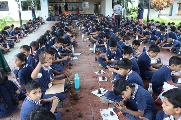 Shree Swaminarayan International Gunatit Vidyadham-Drawing Activity