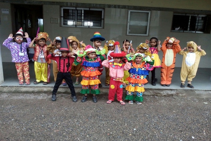 Shree Swaminarayan International School-Fancy Dress