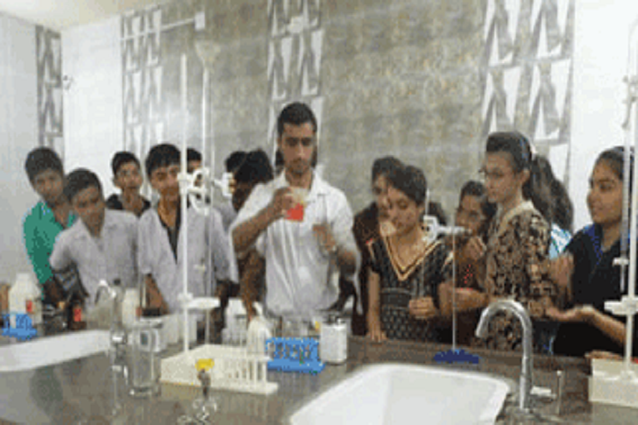 Shree Swaminarayan M G K English Primary School-Chemistry Lab