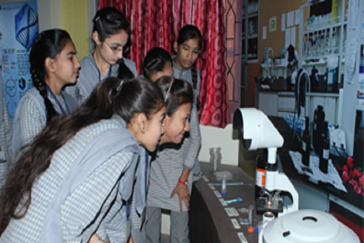 Shree Swaminarayan M G K English Primary School-Science Lab