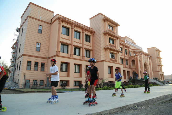 Shree Swaminarayan Vidhyapeeth-Skating