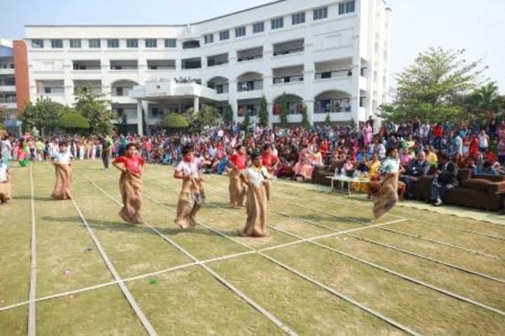 Shree Vashishtha Vidhyalaya-Sports Day