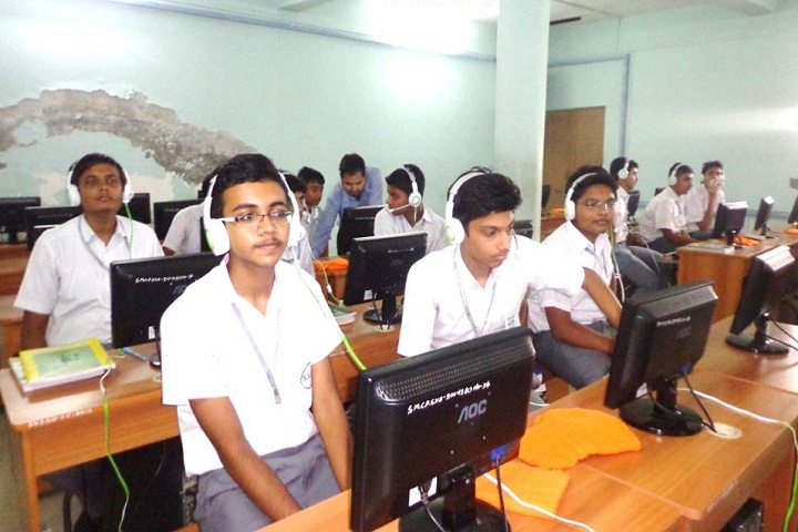 Shrimati Maniba Chunilal Patel Sanskar Vidya Bhavan-Language Lab