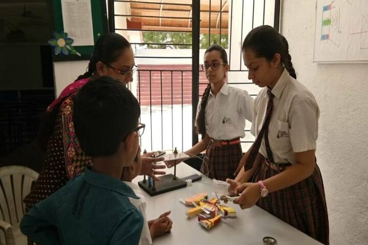 Silver Bells Public School-Maths and Science Exhibition