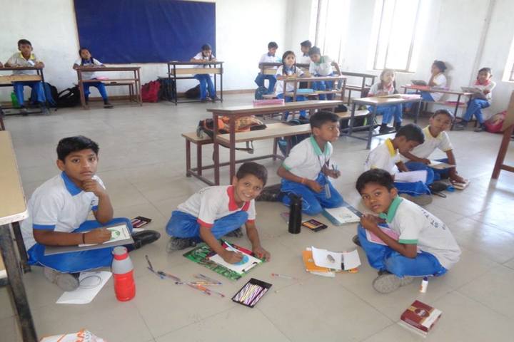 St Thomas School-Arts