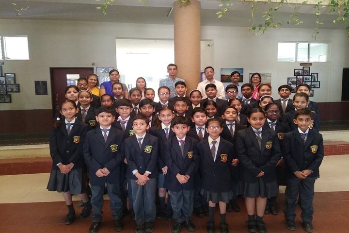 The Sunshine International School-Students