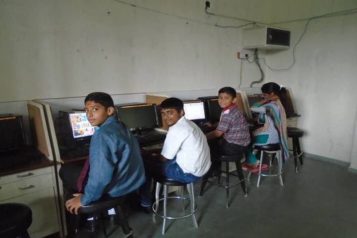 Vatsalya International School-Computer Lab