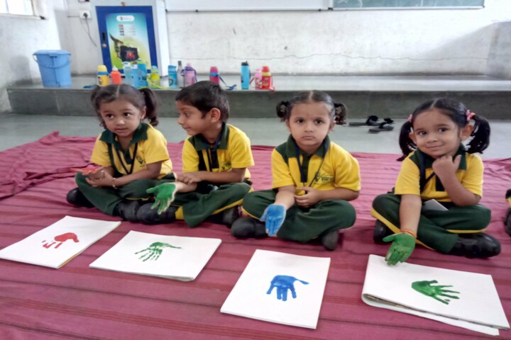 Vibrant School Of Excellence-Palm Printing Activity