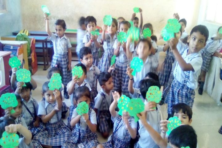 Yagyavalkya Vidya Mandir English Medium School-Classroom Activity