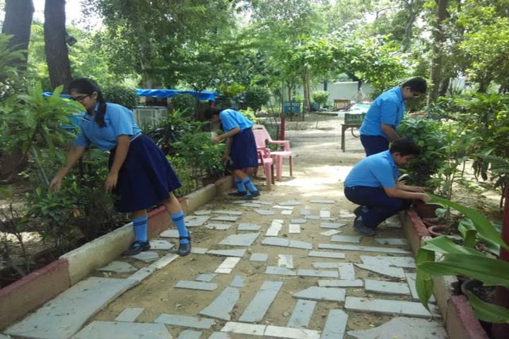 Air Force School-Field Trip