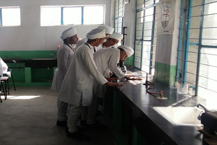 Akal Academy Bara Gura-Physics Lab