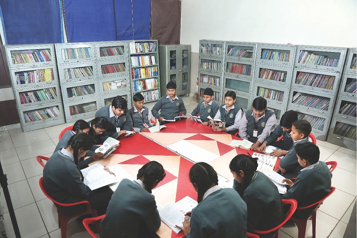 Amravati Vidyalaya-Library