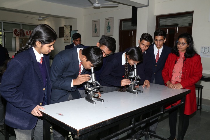 Army Public School-Biology-Lab