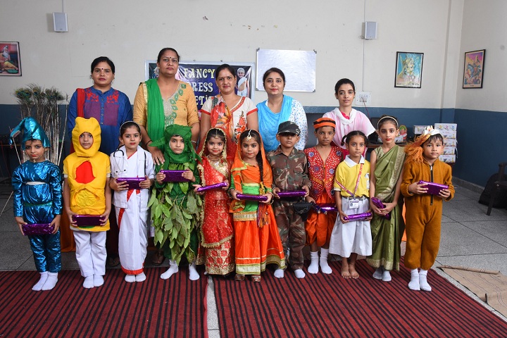 Arya Public School-Fancy Dress Competition