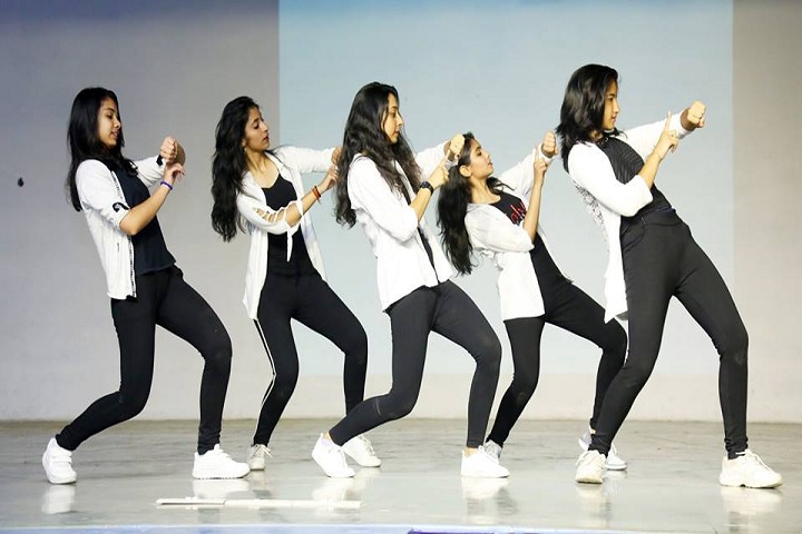 Blue Bells Model School-Dance