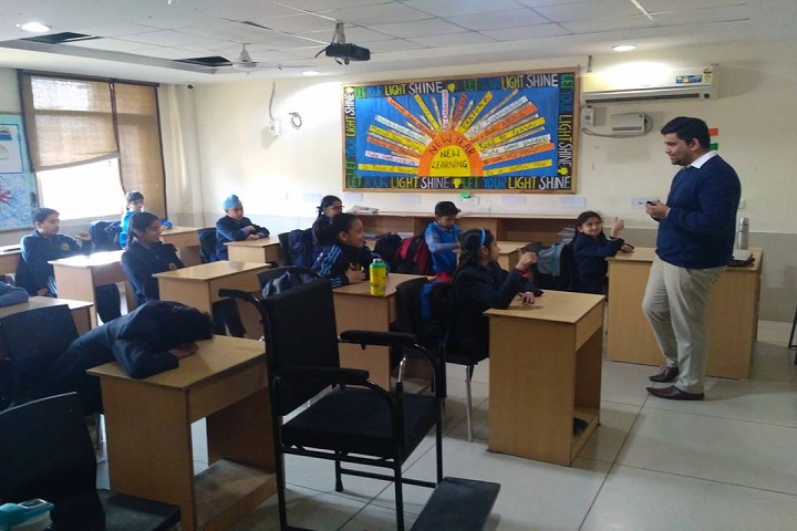 Brilliance World School- smart classroom