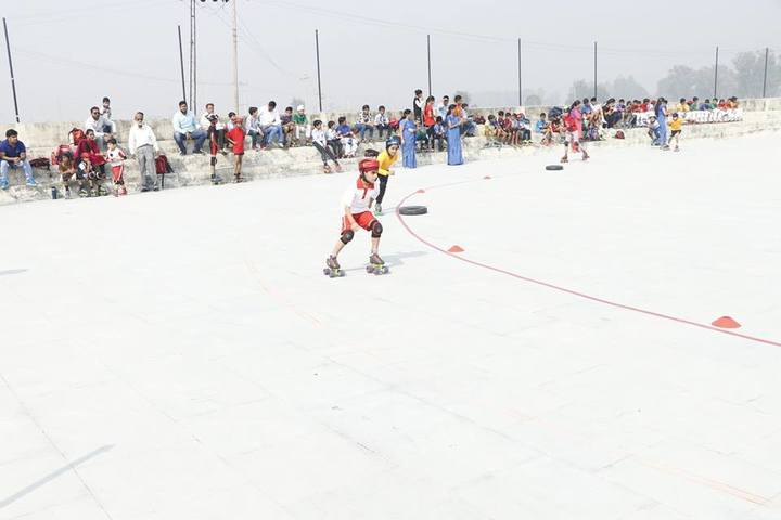 C S International School-Skating