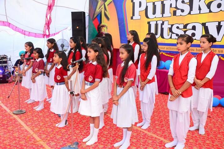 Ch Harpal Singh Convent School-Group Singing