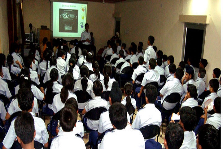 Chamanlal D A V Senior Public School-Multimedia