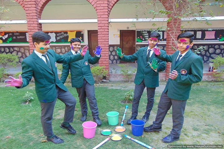 Chandan Bal Vikas Public School-Holi