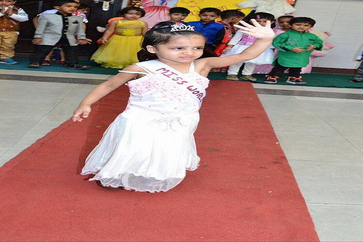 D A V Centenary Public School-Kids-Fashion-Show