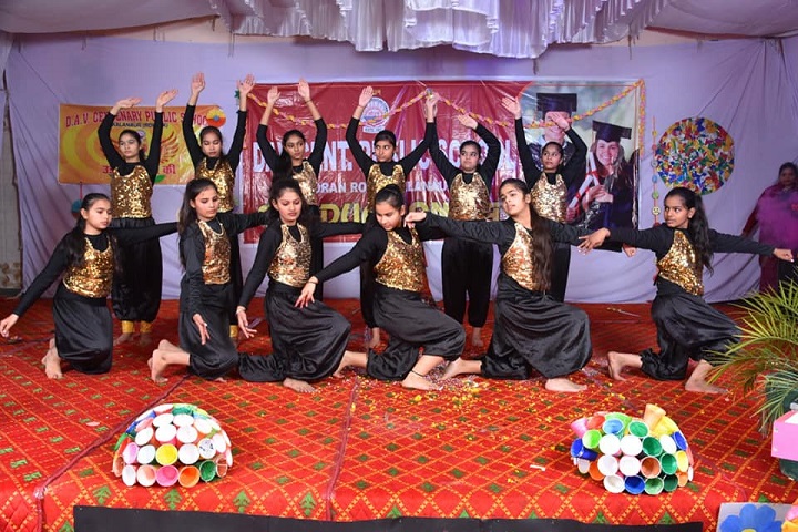 DAV Centenary Public School-Dance