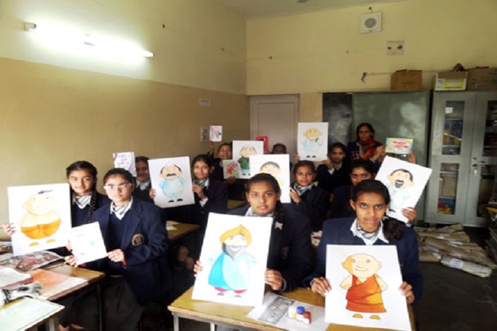 D A V English Medium Model Senior Secondary School-Art Room