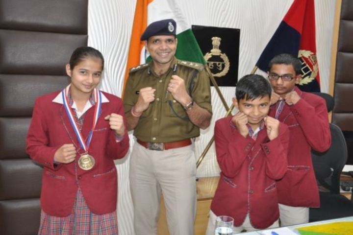 D A V Police Public School-Karate Champions