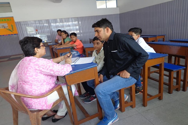 D A V Public School-Parent Meeting