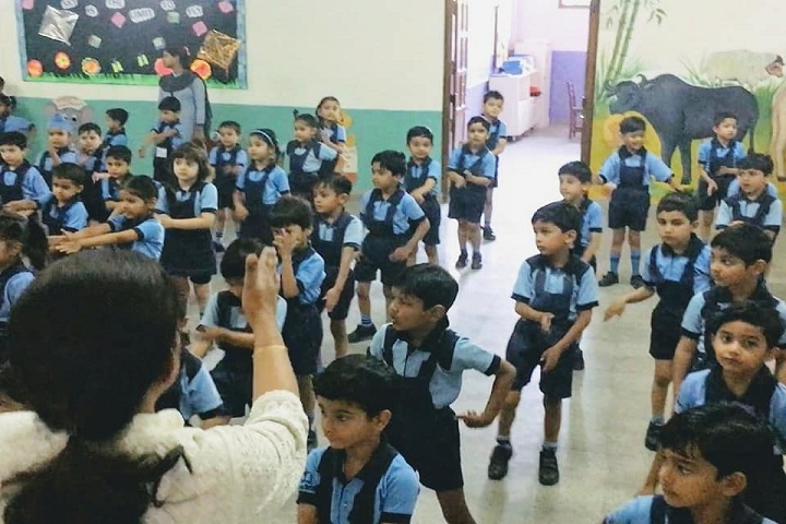 DAV Public School-Dance Room