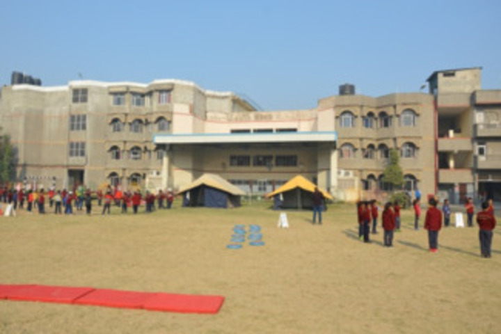 DAV Public School-Adventure Camp2