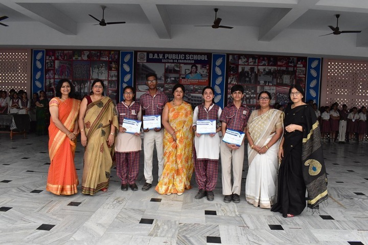 DAV Public School-Prize Distribution