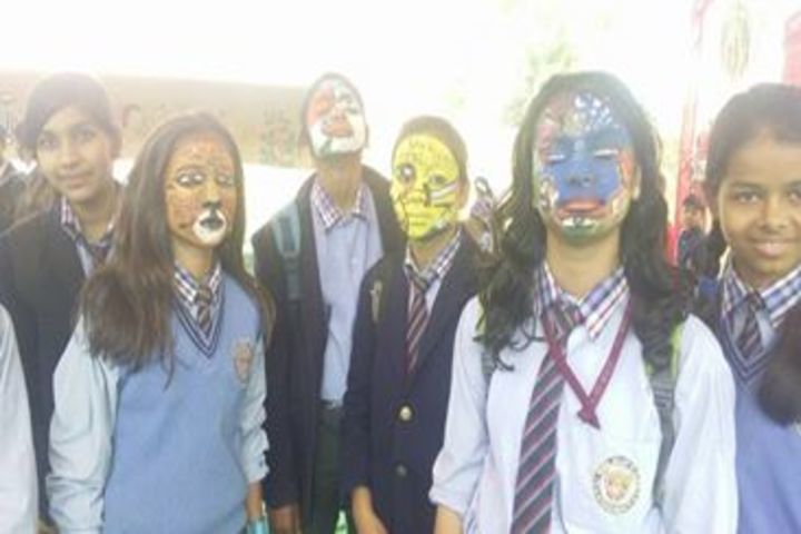 D C Model Senior Secondary School-Face Painting