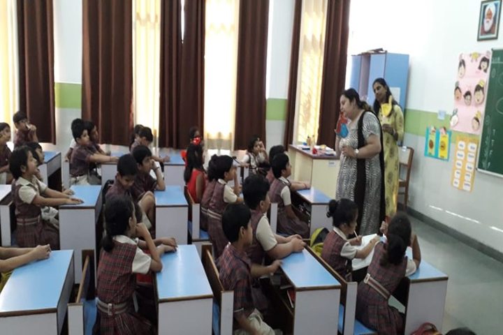 DAV Public School-Classroom