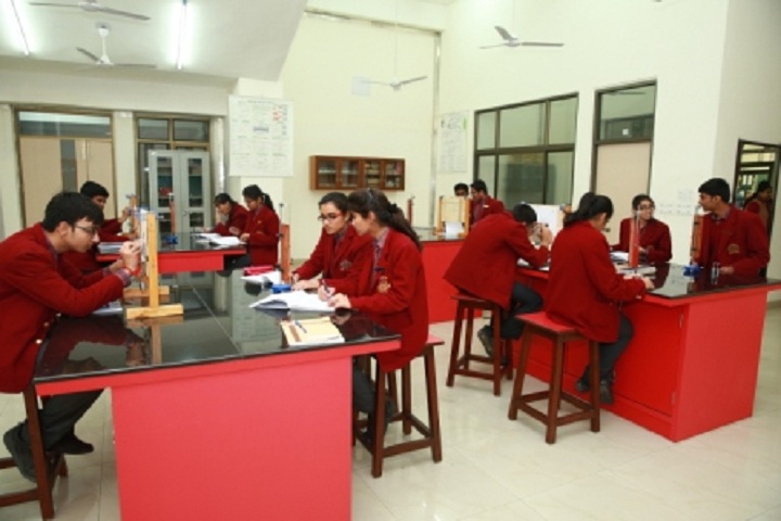 DAV Public School-Physics Lab