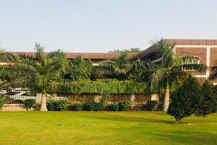 D R A Senior Secondary School-Campus-View
