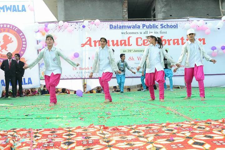 Dalamwala Public School-Annual day