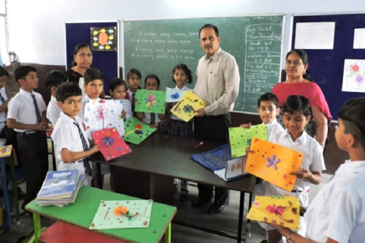 Dav Centenary Public School Sirsa-Arts and crafts